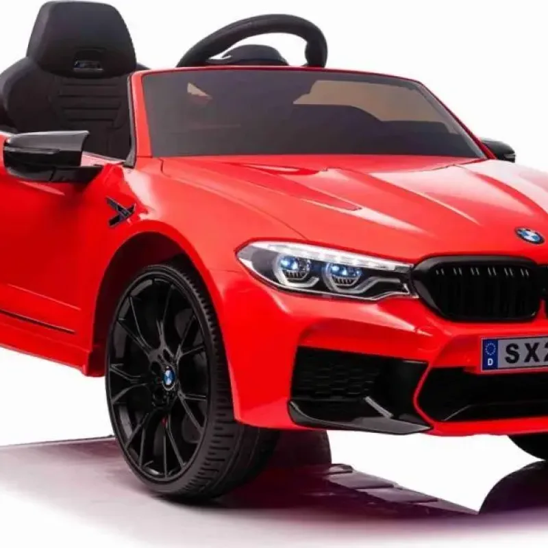 Дитяча акумуляторна машинка BMW M5 DRIFT Червона