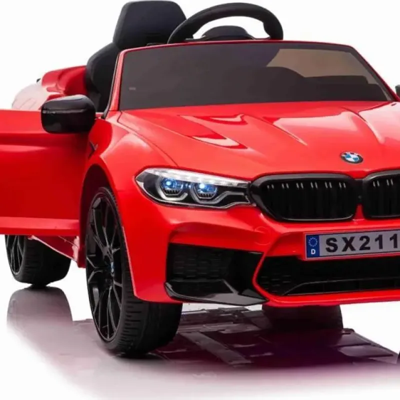 Дитяча акумуляторна машинка BMW M5 DRIFT Червона