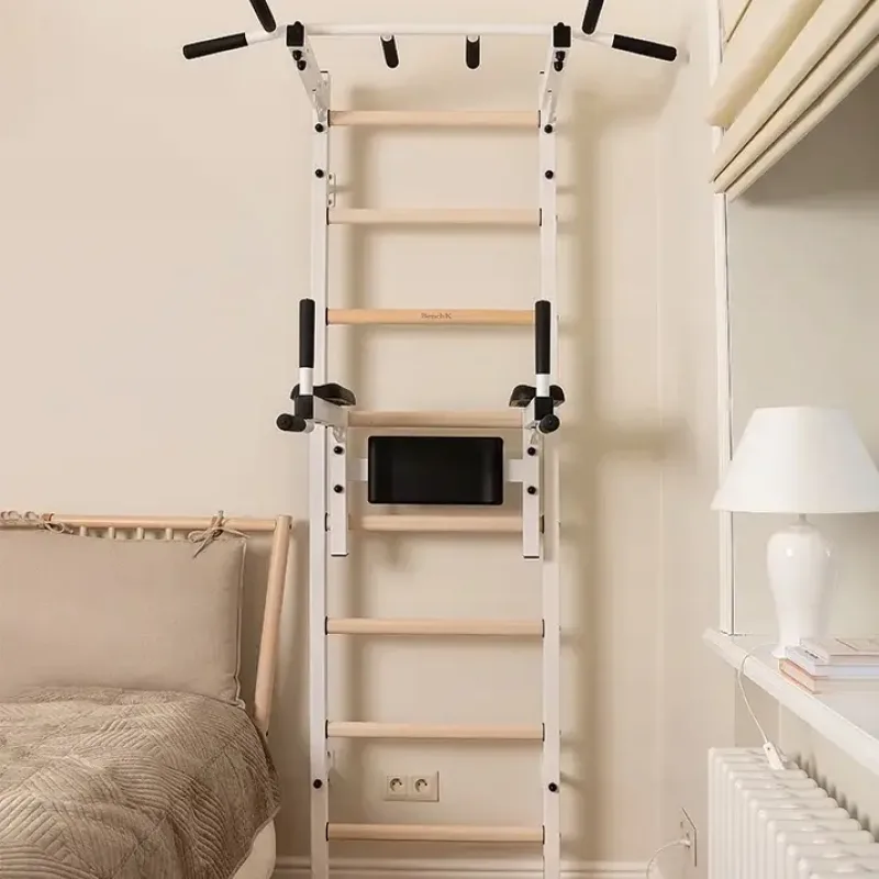 Шведська стінка BenchK 222W з турніком та брусами, біла Шведська стінка BenchK 222W з турніком та брусами, біла