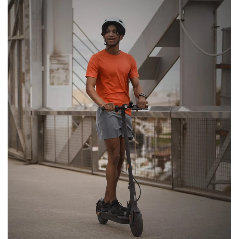 Електросамокат Xiaomi Mi Electric Scooter Pro 2 чорний