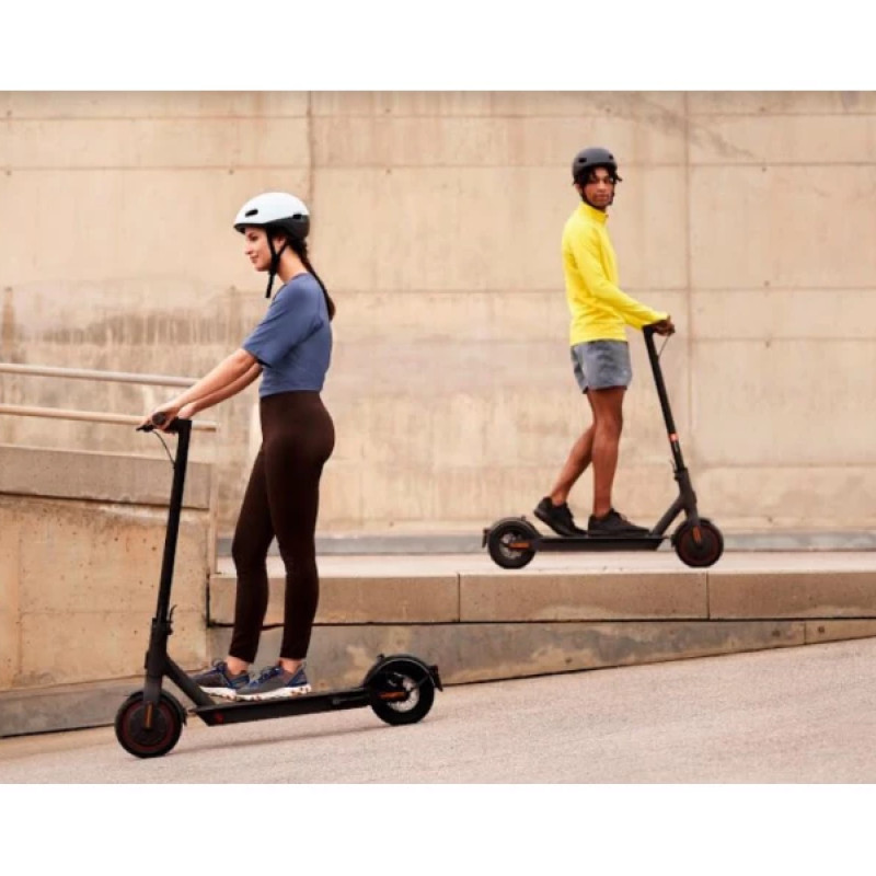 Електросамокат Xiaomi Mi Electric Scooter Pro 2 чорний