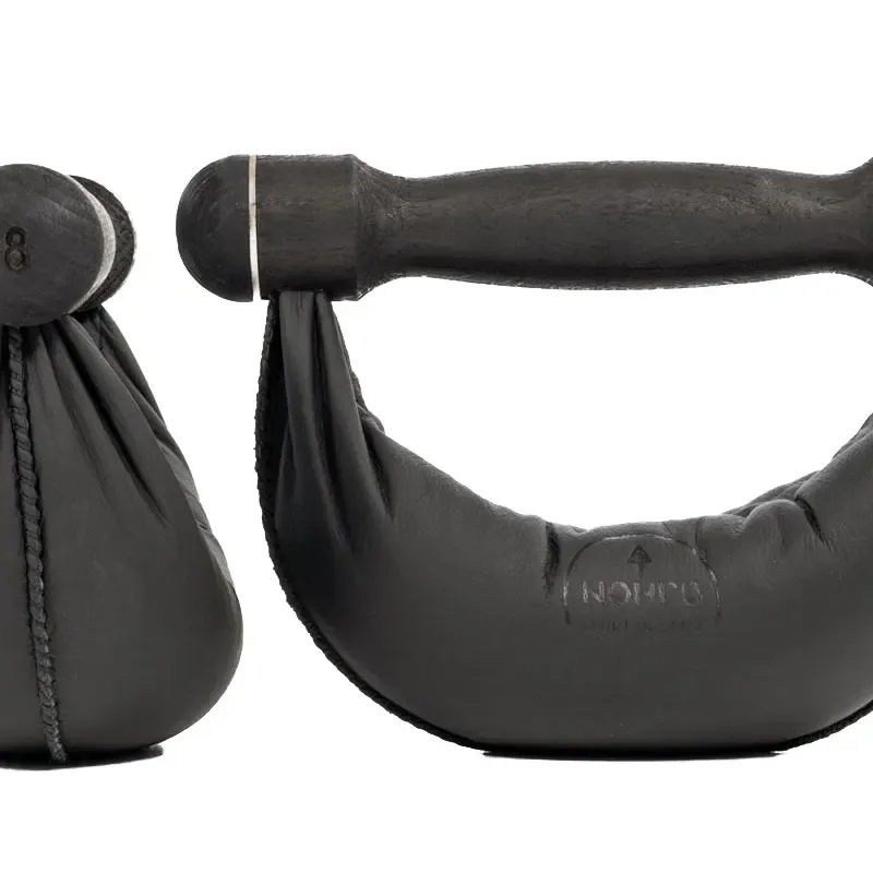 Гантелі NOHRD SwingBell Чорний Бук 2 х 8 кг Гантелі NOHRD SwingBell Чорний Бук 2 х 8 кг