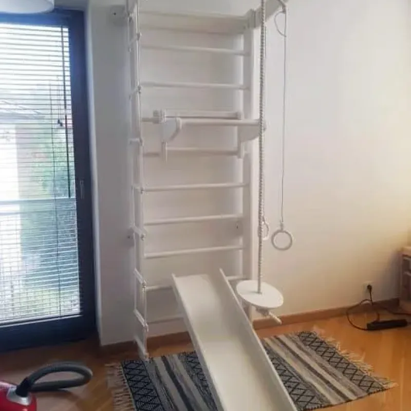 Дитячий ігровий майданчик Wallbarz
