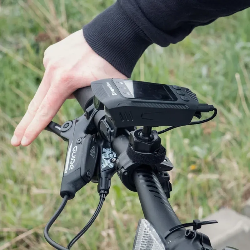 Велокамера 3в1 4K, ліхтарик, клаксон inSPORTline ActionCam Pro Велокамера 3в1 4K, ліхтарик, клаксон inSPORTline ActionCam Pro