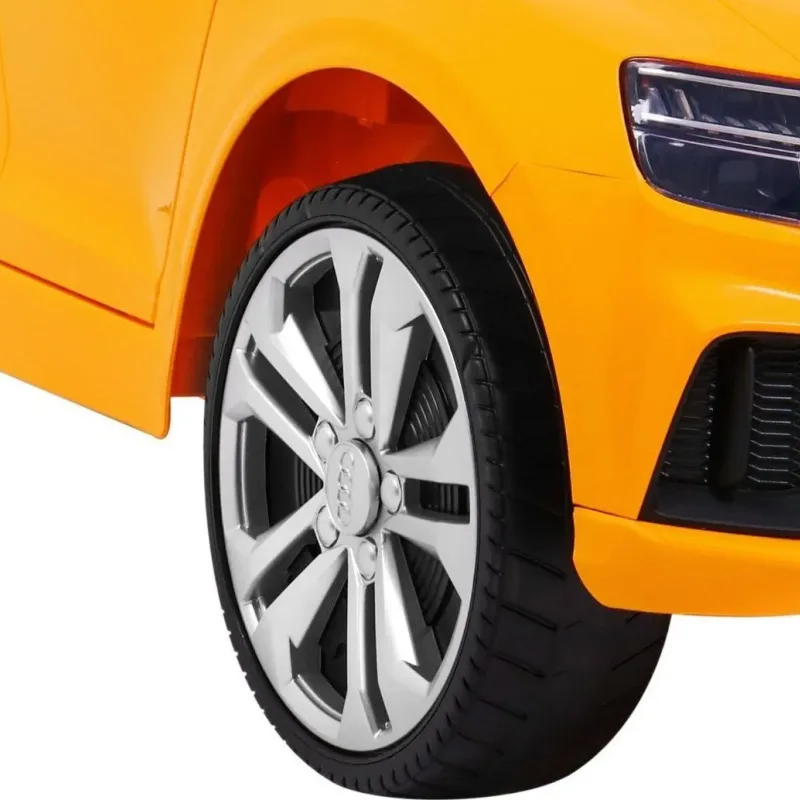 Дитяча акумуляторна машинка Audi Q8 Жовта Дитяча акумуляторна машинка Audi Q8 Жовта