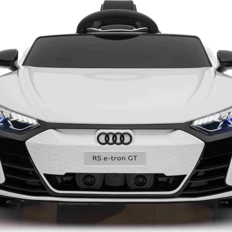 Дитяча акумуляторна машинка Audi RS E-Tron GT Біла