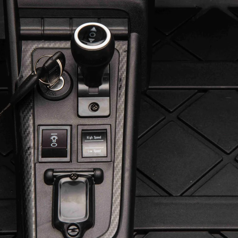 Дитяча акумуляторна машинка Audi Spyder R8 LIFT Синя Дитяча акумуляторна машинка Audi Spyder R8 LIFT Синя