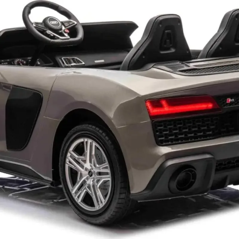 Дитяча акумуляторна машинка Audi Spyder R8 LIFT Сіра
