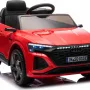 Дитяча акумуляторна машинка Audi SQ8 Червона