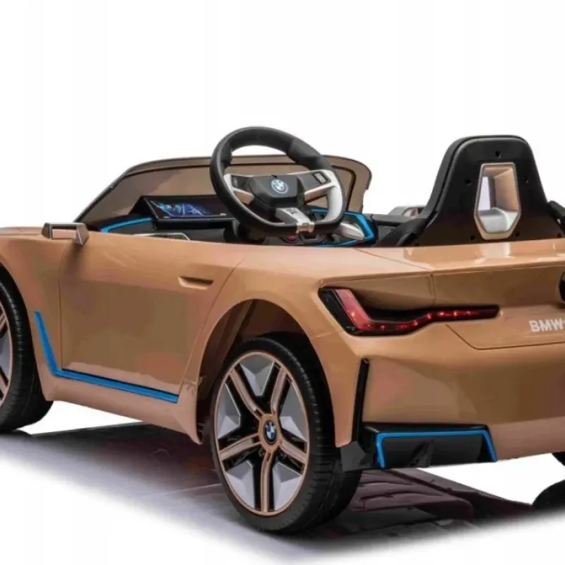 Дитяча акумуляторна машинка BMW i4