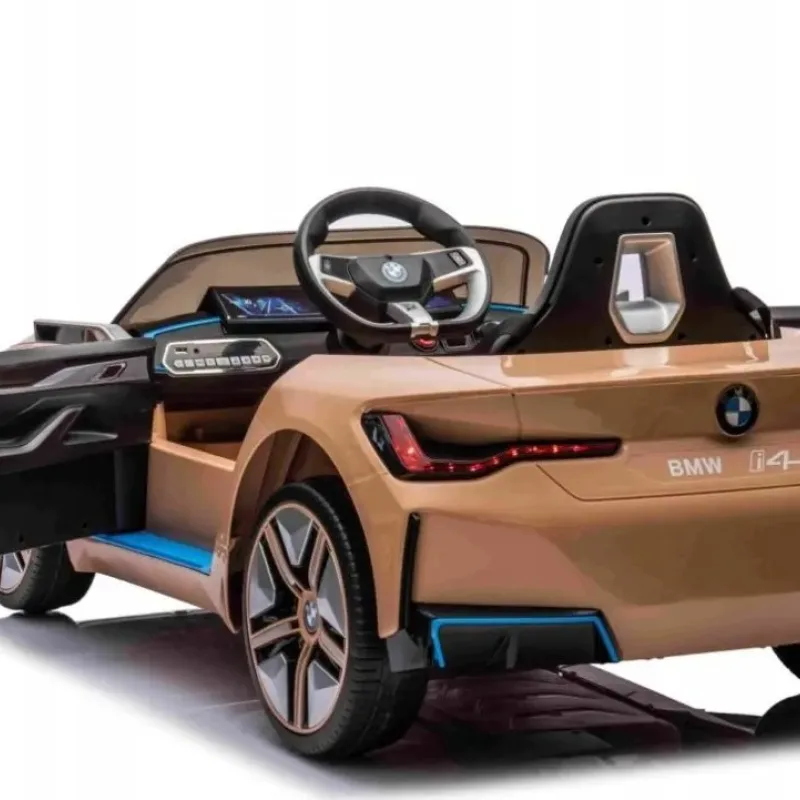 Дитяча акумуляторна машинка BMW i4
