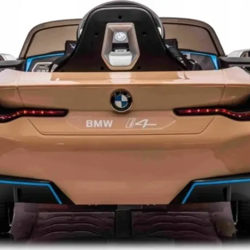 Дитяча акумуляторна машинка BMW i4