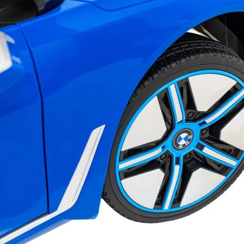 Дитяча акумуляторна машинка BMW i4 Синя