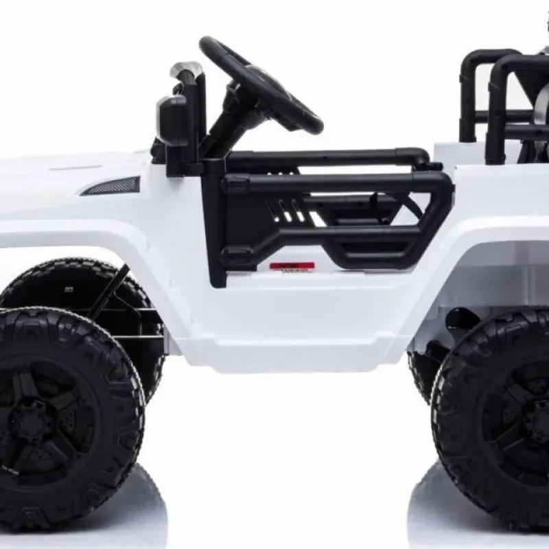 Дитяча акумуляторна машинка Jeep Dark Night Біла Дитяча акумуляторна машинка Jeep Dark Night Біла