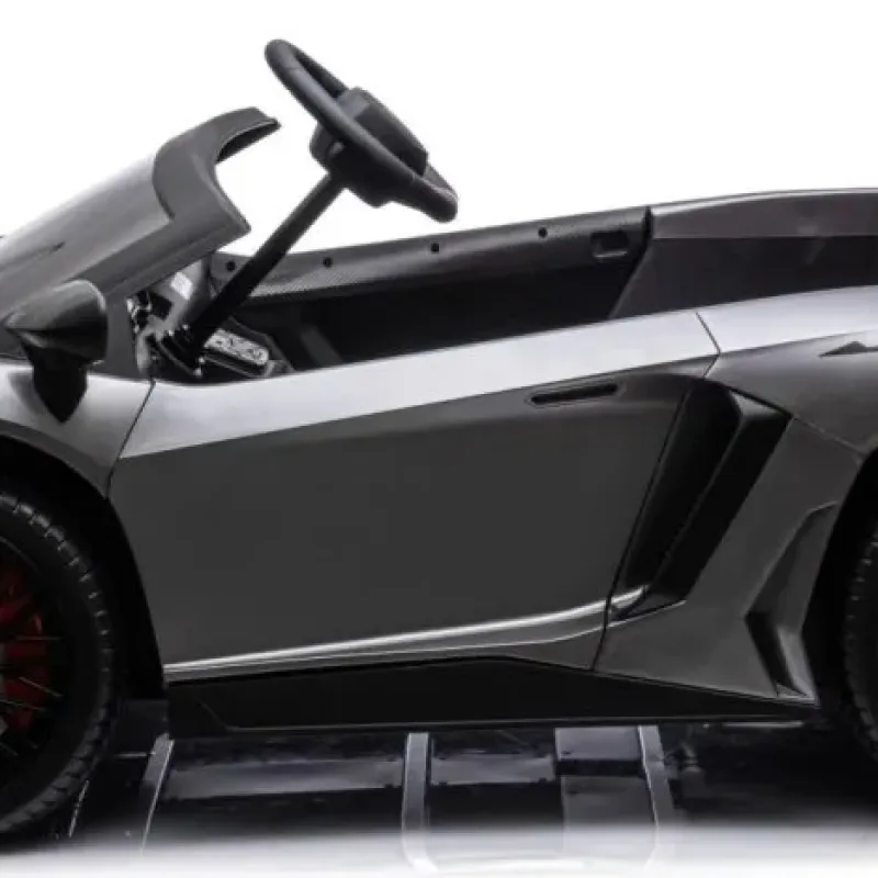 Дитяча акумуляторна машинка Lamborghini Aventador SV Сіра