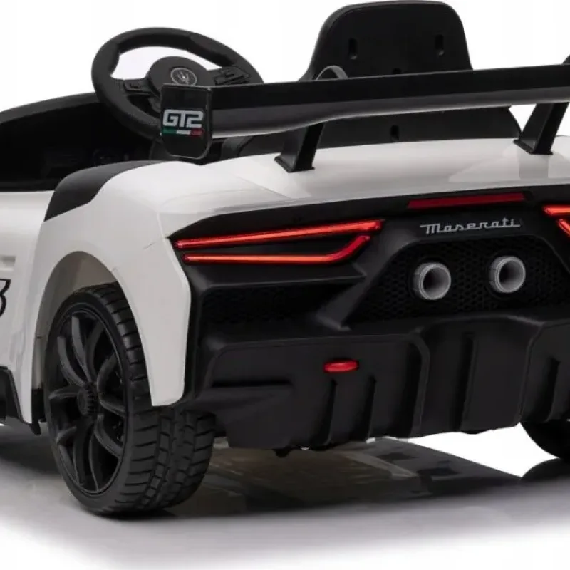 Дитяча акумуляторна машинка Maserati MC20 GT2 Біла Дитяча акумуляторна машинка Maserati MC20 GT2 Біла