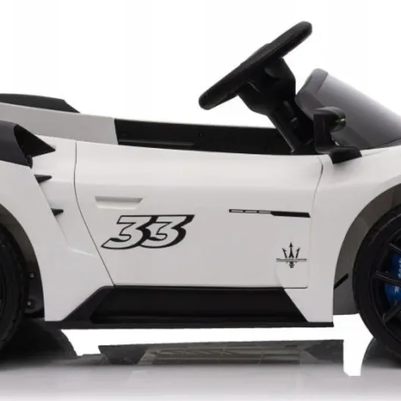 Дитяча акумуляторна машинка Maserati MC20 GT2 Біла Дитяча акумуляторна машинка Maserati MC20 GT2 Біла