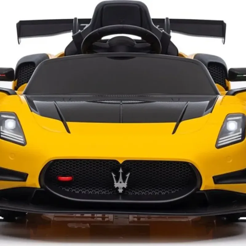 Дитяча акумуляторна машинка Maserati MC20 GT2 Жовта