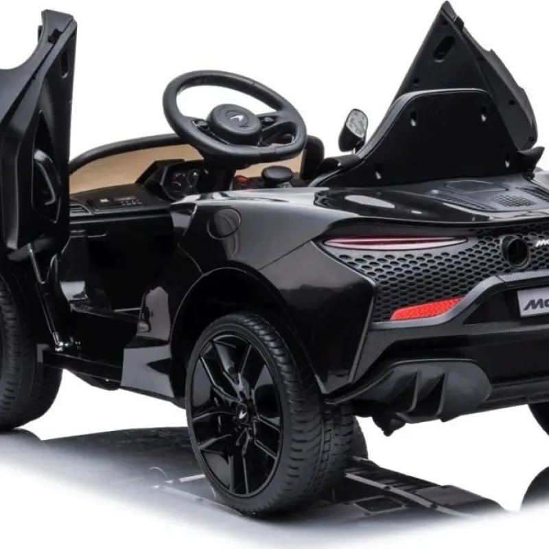 Дитяча акумуляторна машинка McLaren Artura Чорна