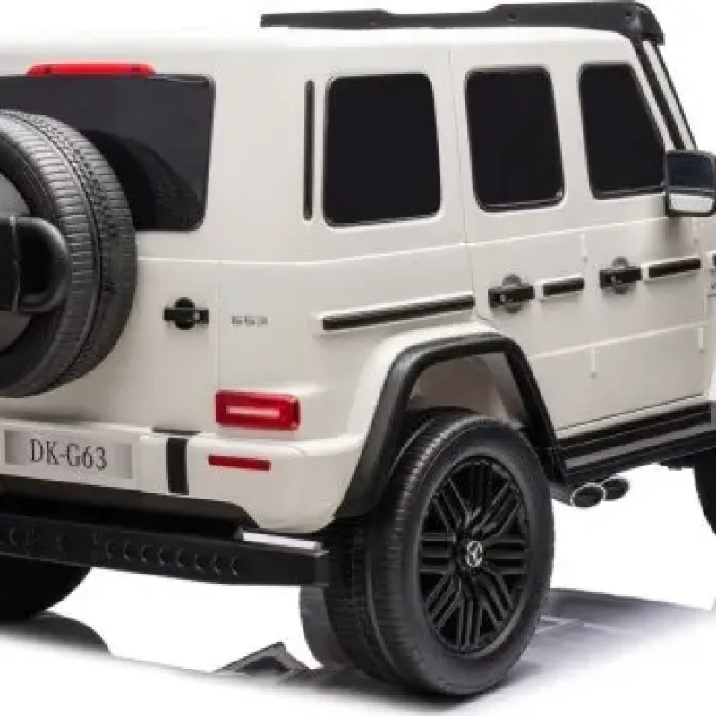 Дитяча акумуляторна машинка Mercedes Benz G63 AMG XXL Біла