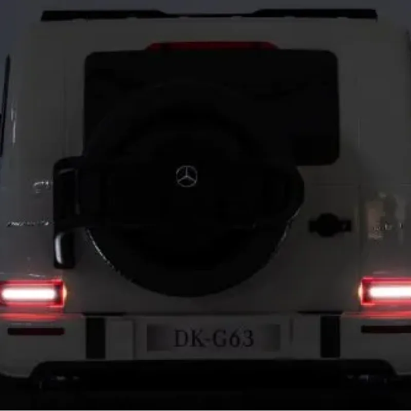 Дитяча акумуляторна машинка Mercedes Benz G63 AMG XXL Біла