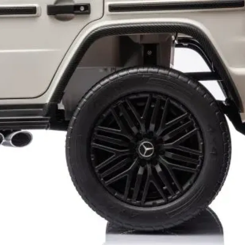 Дитяча акумуляторна машинка Mercedes Benz G63 AMG XXL Біла