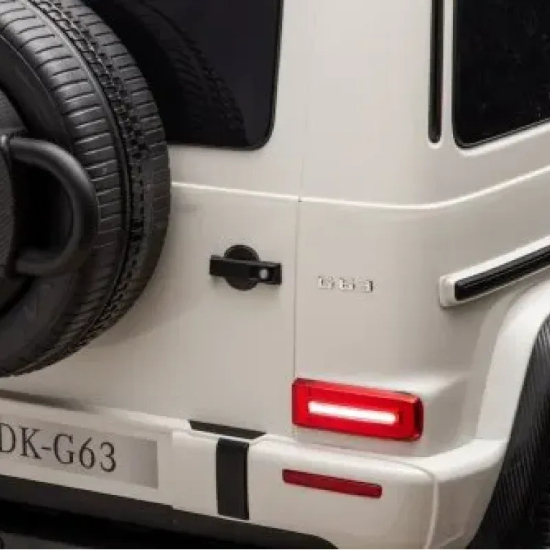 Дитяча акумуляторна машинка Mercedes Benz G63 AMG XXL Біла