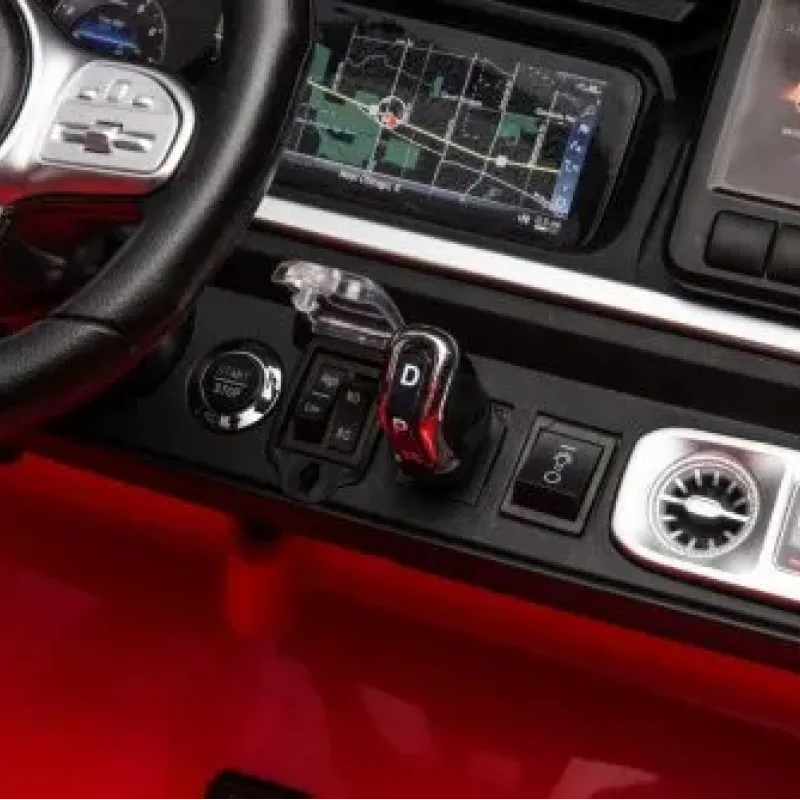 Дитяча акумуляторна машинка Mercedes Benz G63 AMG XXL Червона