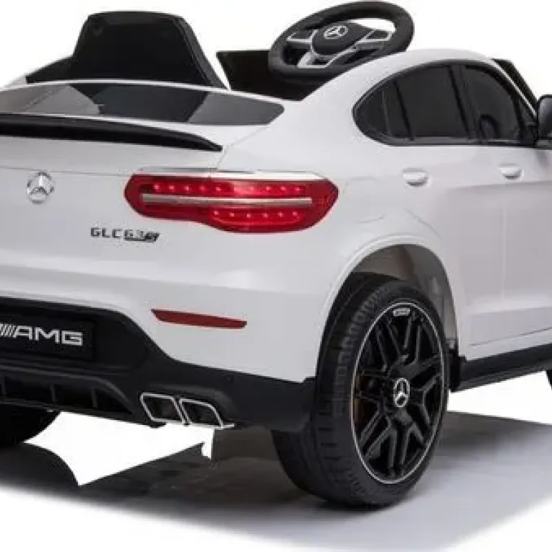 Дитяча акумуляторна машинка Mercedes Benz GLC63S Біла