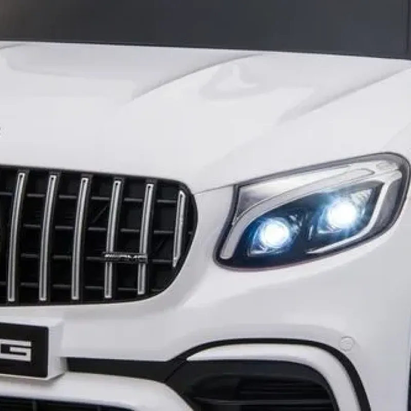 Дитяча акумуляторна машинка Mercedes Benz GLC63S Біла