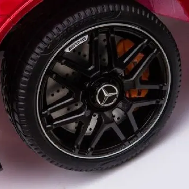 Дитяча акумуляторна машинка Mercedes Benz GLC63S Червона