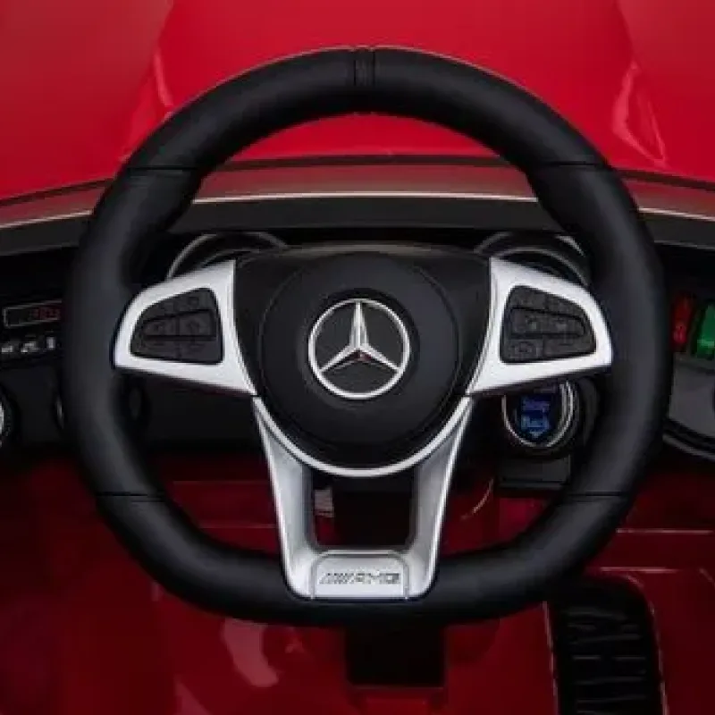 Дитяча акумуляторна машинка Mercedes Benz GLC63S Червона