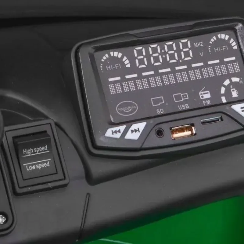 Дитяча акумуляторна машинка Mercedes-Benz GT R Зелена