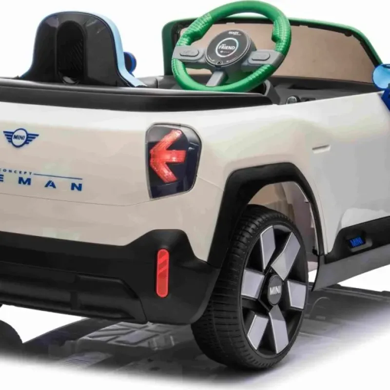 Дитяча акумуляторна машинка Mini Concept Aceman Біла Дитяча акумуляторна машинка Mini Concept Aceman Біла