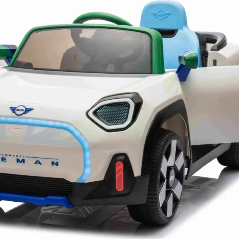 Дитяча акумуляторна машинка Mini Concept Aceman Біла Дитяча акумуляторна машинка Mini Concept Aceman Біла