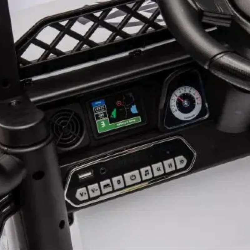 Дитяча акумуляторна машинка Toyota FJ Cruiser Біла