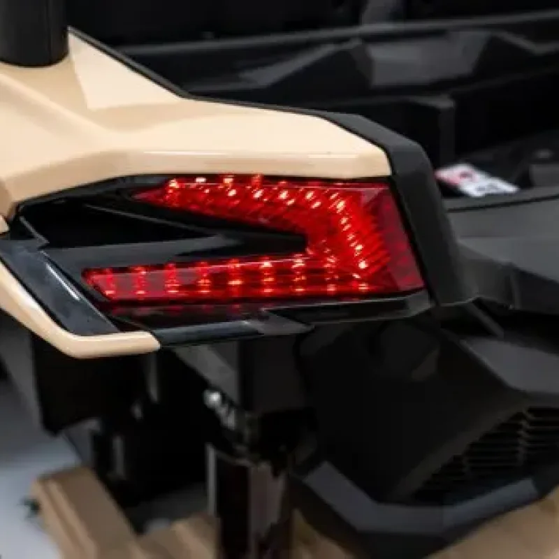 Дитяча акумуляторна машинка Баггі Maverick Turbo RR Чорна Дитяча акумуляторна машинка Баггі Maverick Turbo RR Чорна