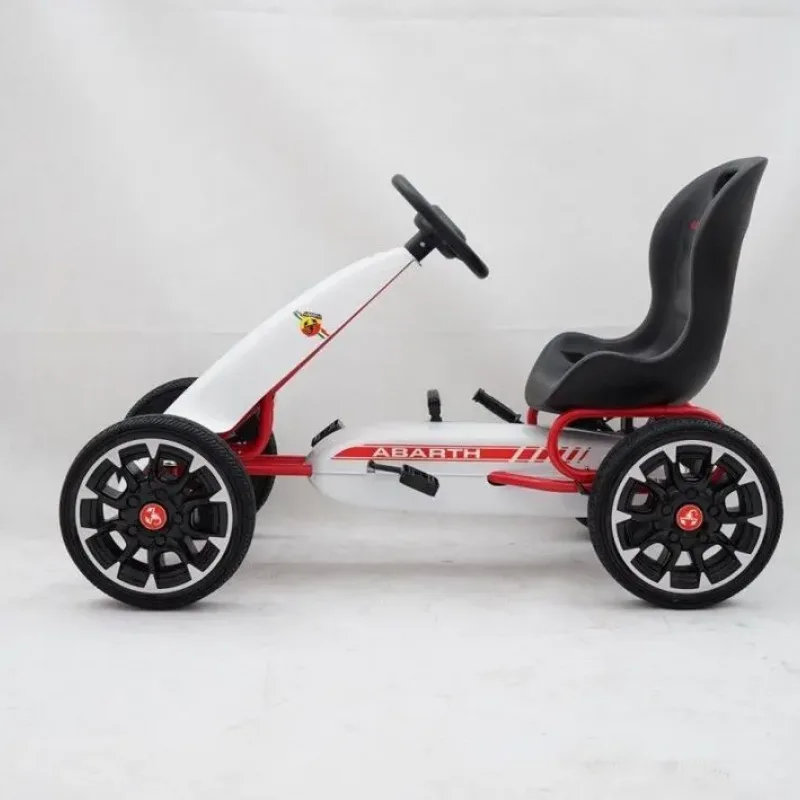 Дитячий педальний картинг ABARTH Білий Дитячий педальний картинг ABARTH Білий