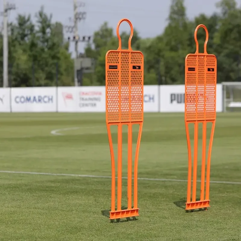 Манекен футболіста для тренувань YakimaSport Pro 180 см, помаранчевий Манекен футболіста для тренувань YakimaSport Pro 180 см, помаранчевий