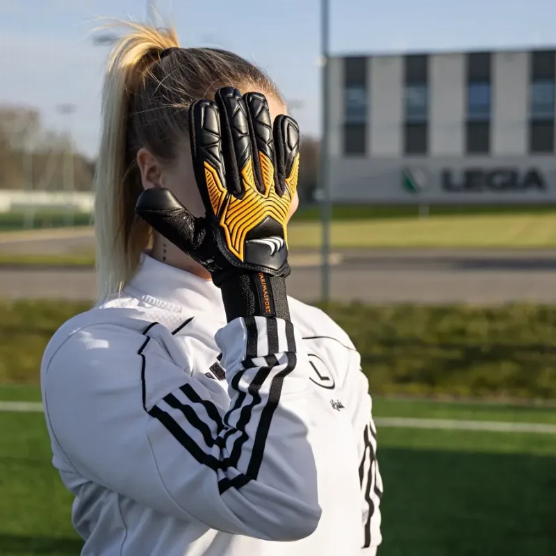 Рукавички воротарські Yakimasport PRO ONE р. 8, чорно-оранжеві