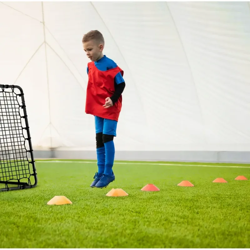 Сітка тренувальна для футболу Neo-Sport NS-1490 Rebounder 120 x 120 х 107 см, чорні Сітка тренувальна для футболу Neo-Sport NS-1490 Rebounder 120 x 120 х 107 см, чорні