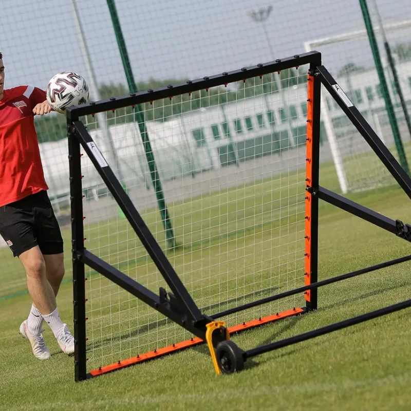 Сітка тренувальна для футболу Yakimasport Rebounder PRO 120 х 120 см, помаранчево-чорний Сітка тренувальна для футболу Yakimasport Rebounder PRO 120 х 120 см, помаранчево-чорний