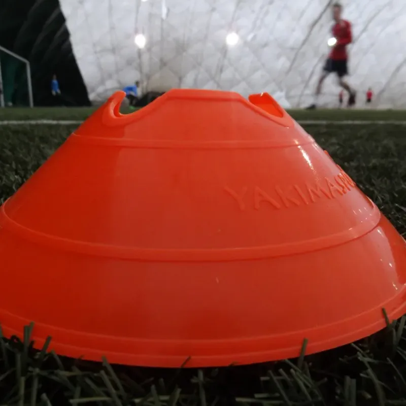Тренувальні бар'єри (фішки) YAKIMASPORT Тренувальні бар'єри (фішки) YAKIMASPORT
